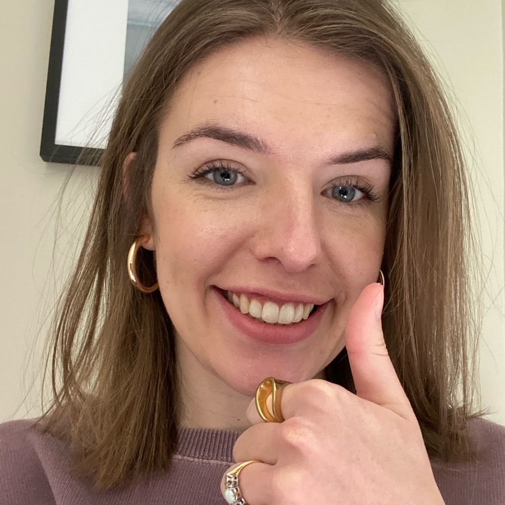 Meet your Posher, Amelia